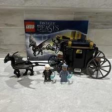 LEGO Harry Potter Grindelwald's Escape (75951): Minifigs + Instr