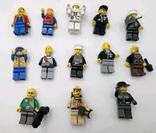 Lot 10 RANDOM Lego City Minifigures People Men Town Police Women Minifigs
