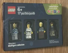 LEGO (5004422) Warriors Minifigure Collection 2016 Bricktober Toys R US