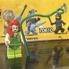 Lego Poison Ivy Minifigure DC 76035