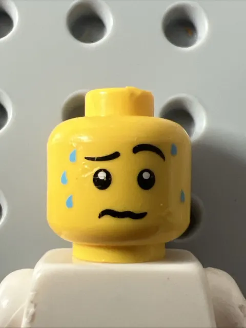 LEGO 3626pb0516 Gorilla Suit Guy Head Male Wrinkled Mouth Sweat Drop Yellow Dent