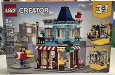 (31105) LEGO CREATOR: 3 IN 1 Townhouse Toy Store 554 pieces New in Box