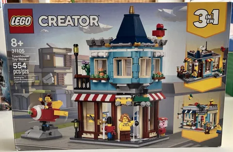 (31105) LEGO CREATOR: 3 IN 1 Townhouse Toy Store 554 pieces New in Box