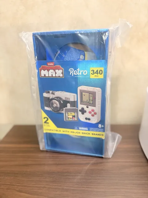 Lego Lot Sets Sealed- Zuru Max Retro Gameboy And Camera Bundle