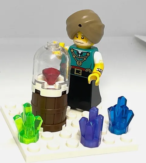 Lego Castle Mystic Minifigure - King’s Soothsayer - Medieval Characters