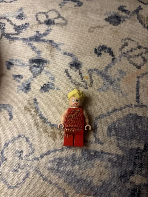 Lego Indiana Jones Willie Scott Red Dress (No Tiara)