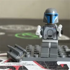 LEGO Star Wars Boba Fett Minifigure SW0296 Gray Armor, Blue Helmet, Blasters