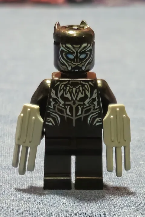 LEGO Marvel Super Heroes Black Panther Minifigure sh478