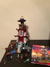 LEGO NINJAGO The Lighthouse Siege 70594 Skybound