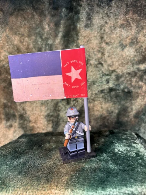 2x 54mm MINI American Civil War Confed + NC 33rd Infantry Flag on LEGO POLE
