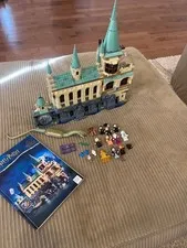 LEGO Harry Potter: Hogwarts Chamber of Secrets (76389) W Minifigs & Instructions