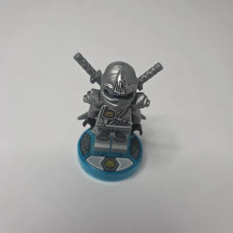 LEGO Ninjago Titanium Zane Minifigure - Silver Ninja with Swords & Armor