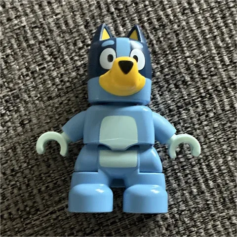 LEGO Bluey Minifigure Light/Dark Blue Dog Character Limited Edition Polybag 2024