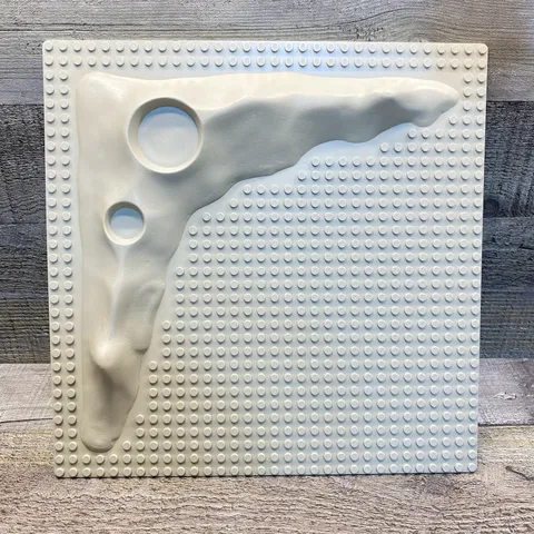 Vintage 1980s LEGO Base Plate – Lunar Space Crater Moon Raised, Old Gray – 3947a
