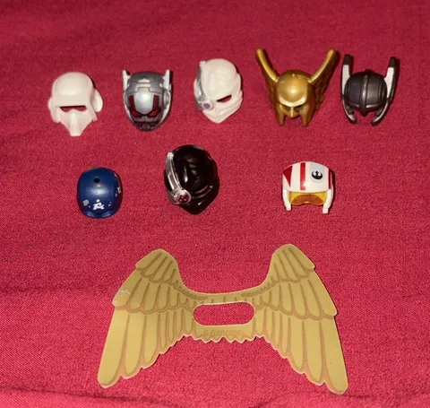 Lego Lot Of Helmets And Head** ALL HAVE DAMAGE AND DISCOLORING**READ!!!