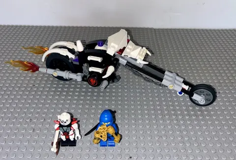 Lego 2259  Ninjago Skull Motorbike