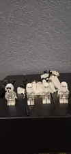 LEGO Star Wars Snowtrooper Minifigure Lot w/ Blasters, Helmets & Small Builds