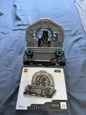 LEGO Star Wars: Emperor's Throne Room Diorama (75352) NO BOX USED
