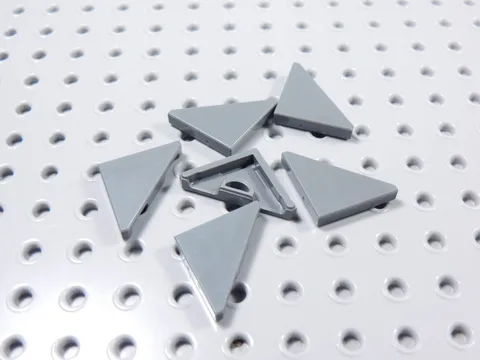 LEGO Lot of 6 Dark Bluish Gray 2x2 Smooth Cut Corner Tiles Plates BP