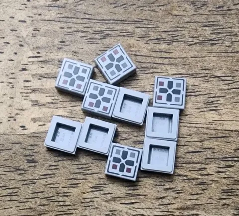 LEGO Light Bluish Gray Tile 1 x 1 with Black Cross. QTY 10. Part 3070pb096