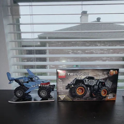 Lego technic monster jam lot set 42119 and set 42134 see description for details