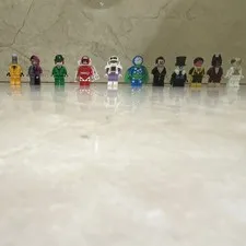 LEGO Batman movie set Plastic mini figures  (11 Figures)