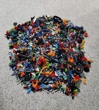 Lego Bionicle/Hero Factory HUGE PIECES LOT Apprx. 18 Lbs! READ DESCRIPTION!