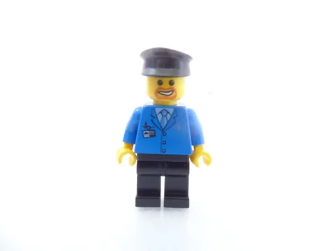 Airport Pilot LEGO Minifigure Lot City 7907