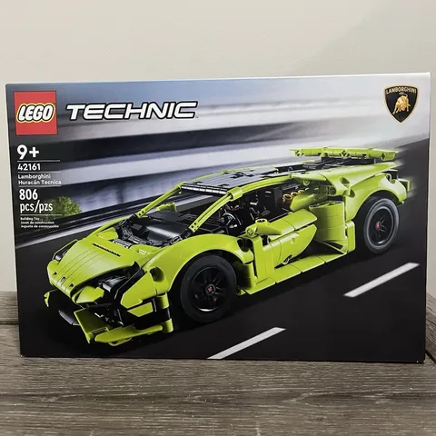 LEGO Technic Lamborghini Huracán Tecnica 42161 Pull-Back 806 pcs 9+ Box