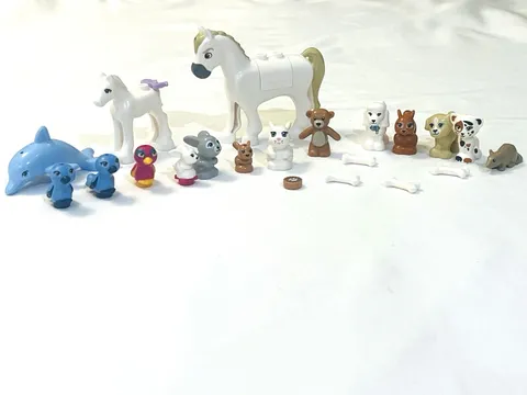 Lego Friends Minifigure Animals Lot Horse Bunny Dog Cat Birds Dolphins Bear