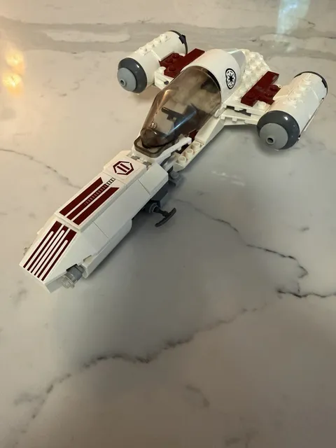 LEGO Star Wars: Freeco Speeder (8085)