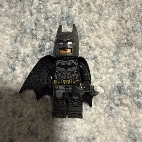 sh0535 Lego DC Super Heroes 76112 - Batman Pearl Dark Gray Armor Minifigure New