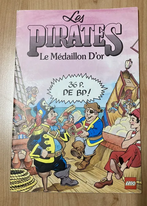 Vintage Lego 6255 Pirate Comic The Gold Medallion 102705F - French Version