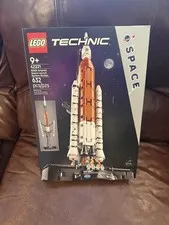 LEGO Technic NASA Artemis Space Launch System Rocket New Sealed 👀