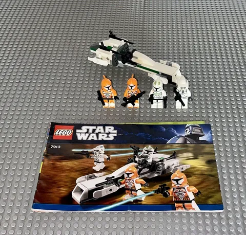 Lego 7913  Star Wars Bomb Squad Set Minifigures
