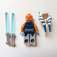 LEGO Star Wars Ahsoka Tano Minifigure with Blue Lightsabers & Headpiece