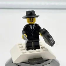 Lego Minifigure Gangster W/Gun & Case Set #8805 Collectible Minifigure Series 5