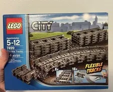 Lego City Train Flexible Tracks #7499 24 pieces (16 flexible 8 straight) 2014