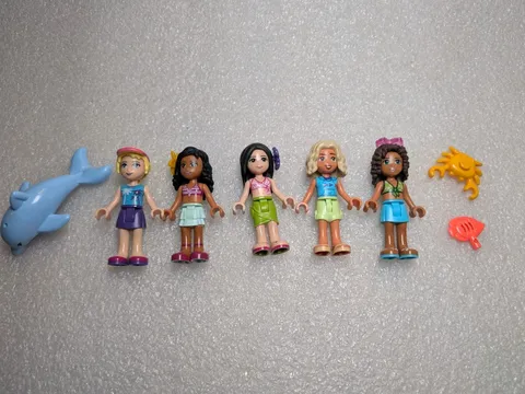LEGO Friends Beach Summer Ocean Minifigure Lot of 5 Martina Kate Nova Andrea