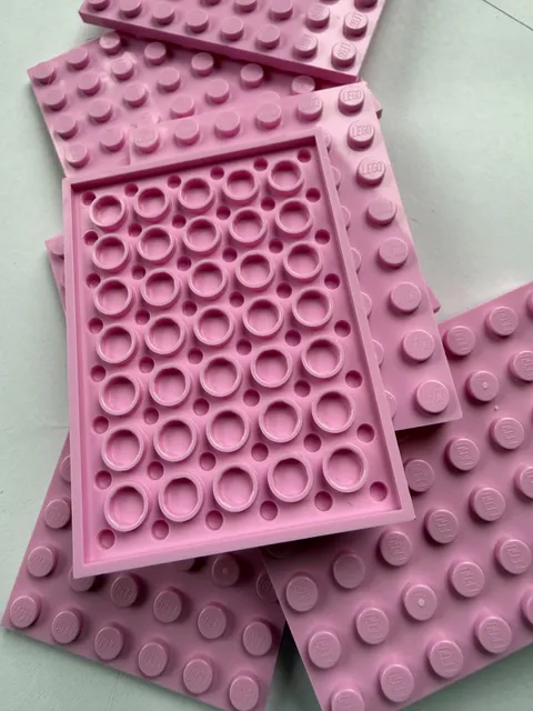 LEGO-NEW-#3036- BRIGHT PINK-PLATE 6 X 8 -2 PIECES