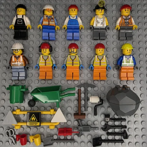 Lego City Construction Minifigures Lot and Accessories