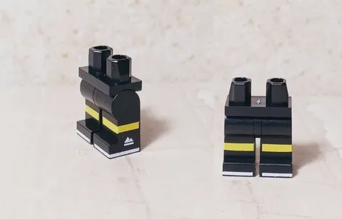 New LEGO Shorts LEGS Black Standard Yellow Knees Black High Tops Printed Shoes
