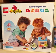 LEGO DUPLO Town Family House on Wheels 10986 NEW SEALED 31 Pieces
