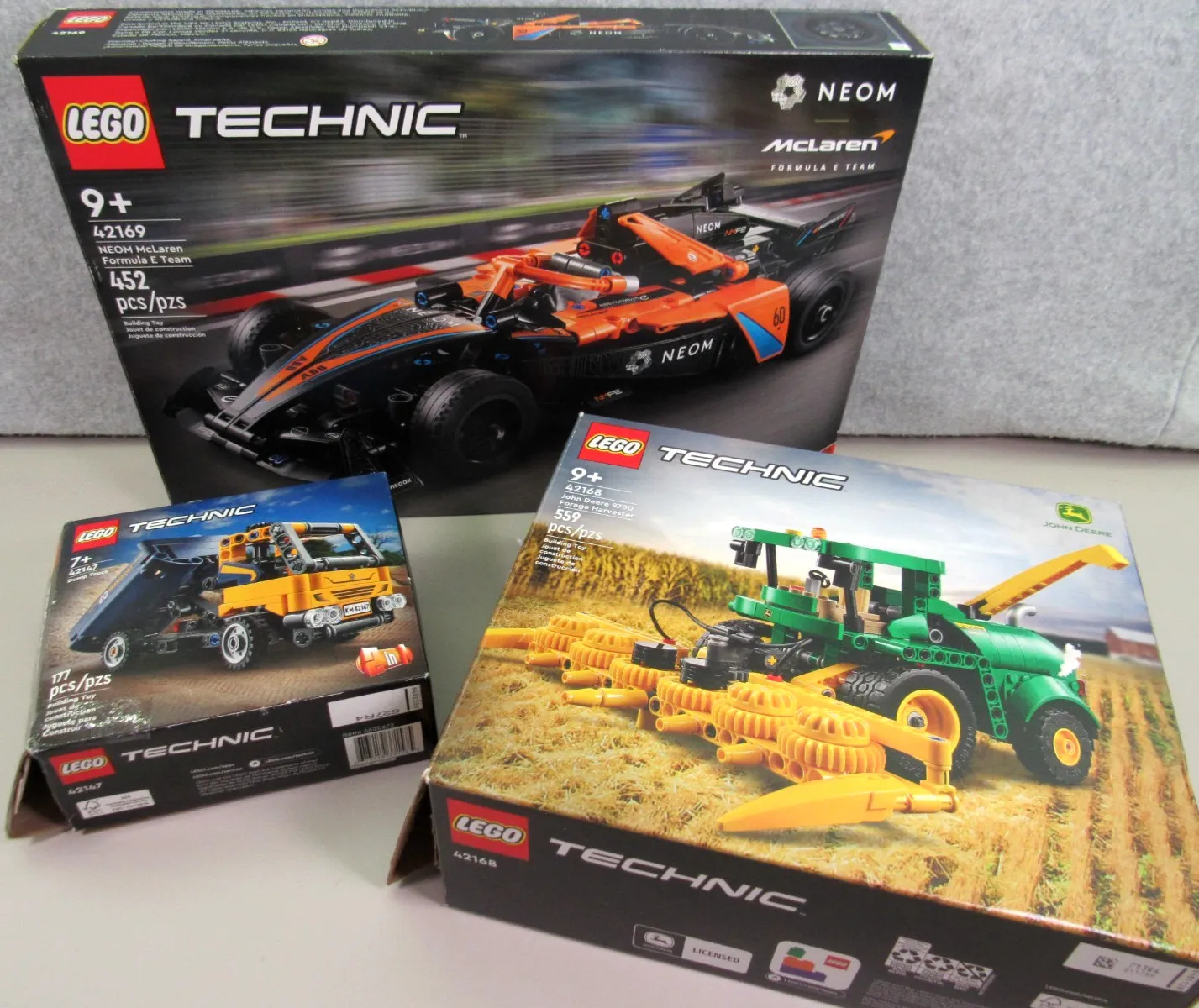 LEGO Technic LOT 42147 Dump Truck 42168 John Deere Harvester 42169 Noem McLaren