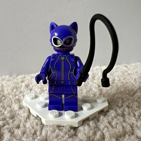 LEGO The LEGO Batman Movie Minifigure: Catwoman, w/Whip