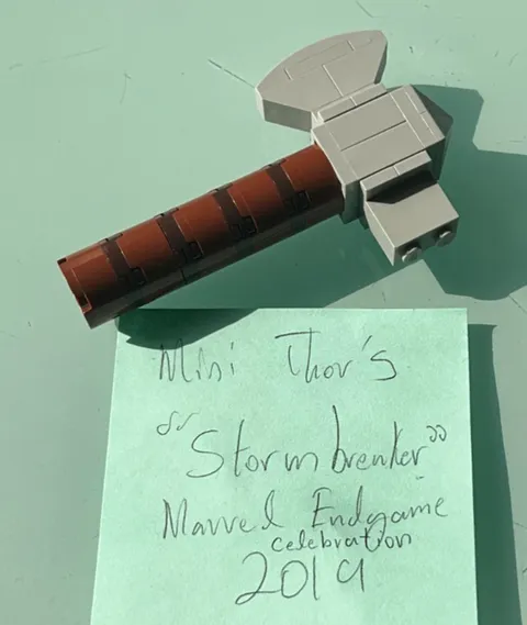 LEGO Avengers Endgame Lego Store Exclusive Minibuild Stormbreaker 27pcs