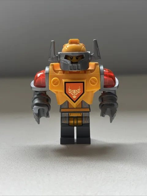 Lego Battle Suit Axl Minifigure Nexo Knights 70365 nex079 Retired