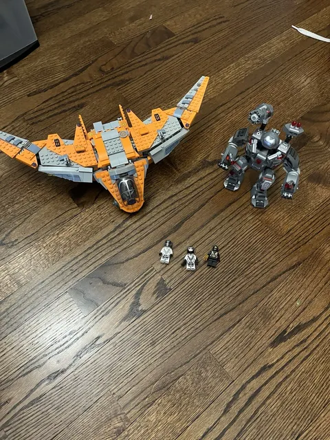 LEGO Super Heroes LOT (76124 76107) w/ Figures Iron Man Ant Man