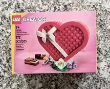 LEGO CREATOR 40759: Celebration Series Valentine's Day Box - SEALED & RETIRED