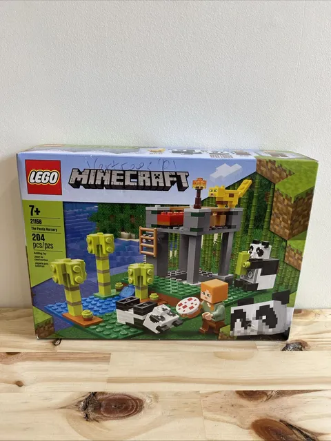 Lego Minecraft 21158 The Panda Nursery 204 Pcs New Sealed